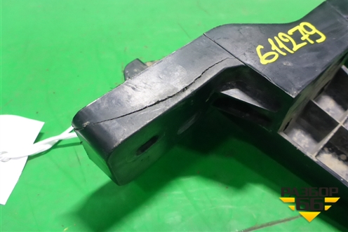 Кронштейн фары левой (4121305XKQ00A) для Haval F7 с 2019г (Ф7)