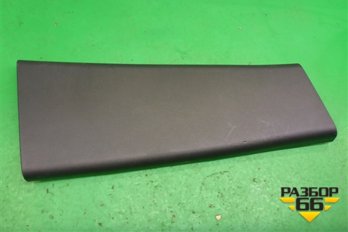 Обшивка стойки центральная нижняя правая (EMG50040) для Land Rover Range Rover Sport с 2005-2012г (Спорт)