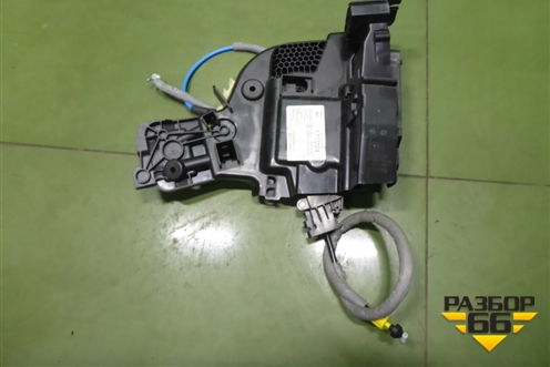 Замок двери передней левой (A0997203000) для Mercedes Benz C-Klass W205 с 2014г (Ц)