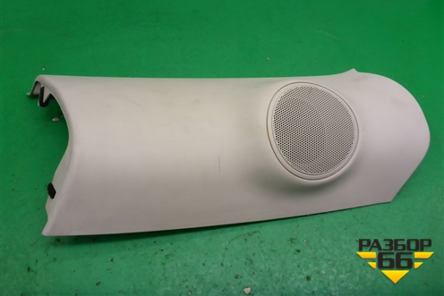 Обшивка стойки задняя верхняя левая (задняя часть) для Land Rover Range Rover 3 с 2002-2012г (Вог)