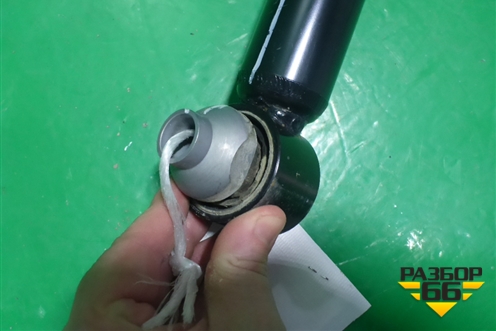 Амортизатор задний (33526866617) для BMW 5-серия G30 с 2017г