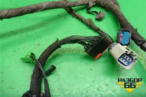 Проводка двери задней правой (AH4214027ABE) для Land Rover Range Rover 3 с 2002-2012г (Вог)