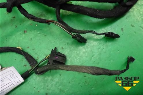 Проводка двери задней правой (AH4214027ABE) для Land Rover Range Rover 3 с 2002-2012г (Вог)