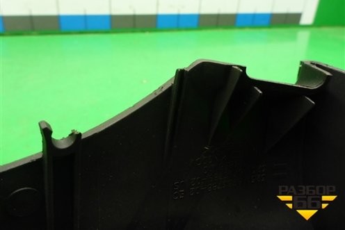 Кожух рулевой колонки для Land Rover Range Rover 3 с 2002-2012г (Вог)