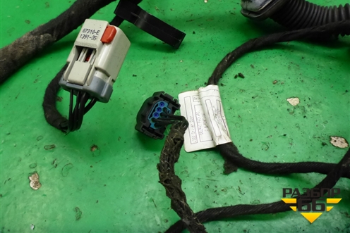 Проводка двери передней левой (AH4214631ABC) для Land Rover Range Rover 3 с 2002-2012г (Вог)