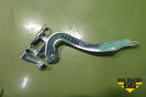 Петля капота правая (новая дубликат) (TO1236158) для Toyota Yaris с 2005-2011г (Ярис)