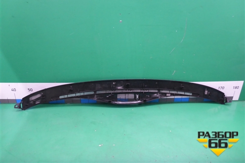 Дефлектор воздушный (обдув лобового стекла) (21235325262) для VAZ Chevrolet Niva/Нива с 2002-2020г