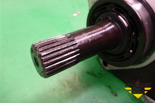 Привод передний левый (1.7л 2123 шлиц внутр-24, наруж-24) для VAZ Chevrolet Niva/Нива с 2002-2020г