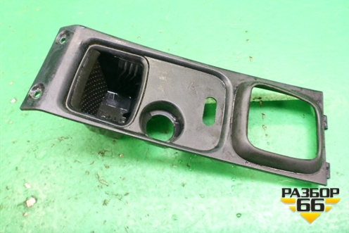 Накладка декоративная  (левая) (1443277) для Scania 5 R Series с 2004-2016г