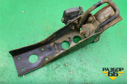 Кронштейн кабины передний левый для Foton Ollin 2002г (Оллин)