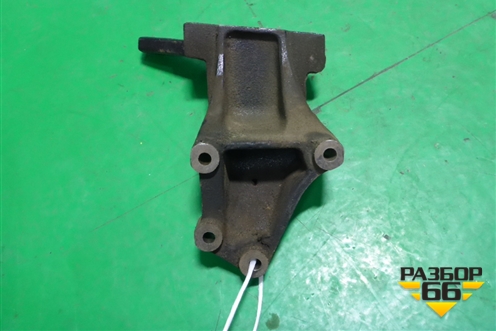 Кронштейн опоры двигателя правый (1.6 F16D3) (96870200) для Chevrolet Cruze c 2009-2015г (Круз)