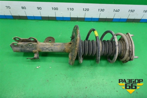 Амортизатор передний левый (4852042680) для Toyota Rav-4 с 2012-2019г (Рав 4)