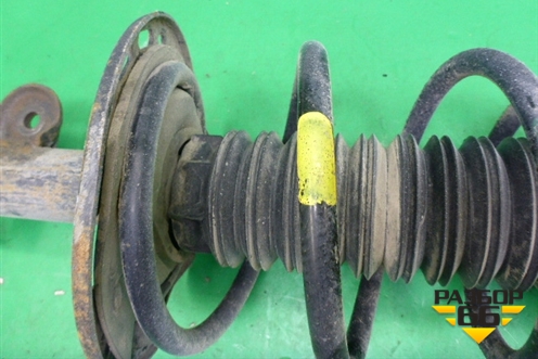 Амортизатор передний левый (4852042680) для Toyota Rav-4 с 2012-2019г (Рав 4)