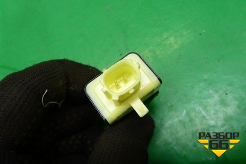 Датчик AIR BAG (передний на панель) (8983133050) для Toyota Rav-4 с 2012-2019г (Рав 4)