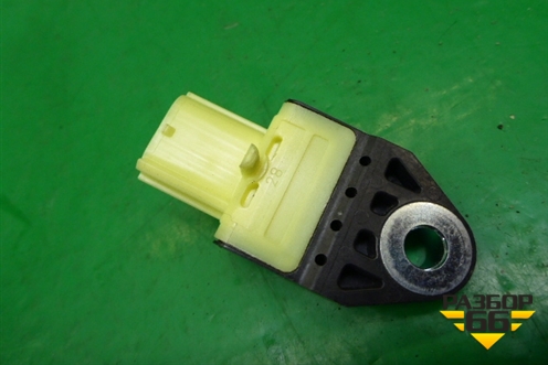 Датчик AIR BAG (задний) (8983112030) для Toyota Rav-4 с 2012-2019г (Рав 4)