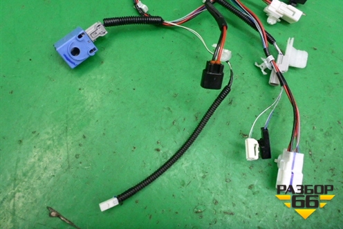 Проводка двери багажника (8218442611) для Toyota Rav-4 с 2012-2019г (Рав 4)