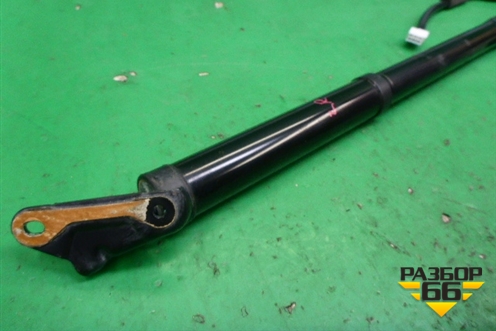 Амортизатор двери багажника электрический (правый) (6891042041) для Toyota Rav-4 с 2012-2019г (Рав 4)