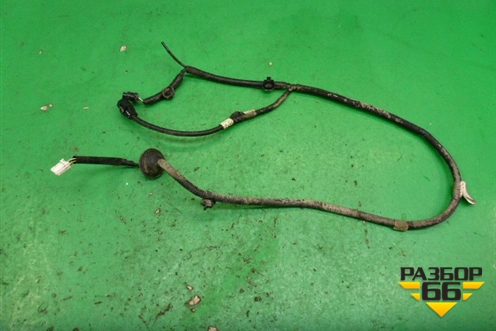 Проводка (задняя на датчик регул.дорожного просвета) для Toyota Rav-4 с 2012-2019г (Рав 4)