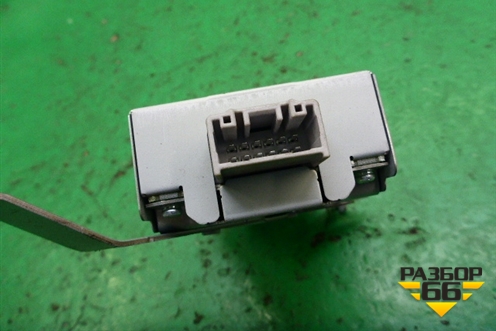 Блок электронный (управления стеклоподьемниками) (8598A42010) для Toyota Rav-4 с 2012-2019г (Рав 4)