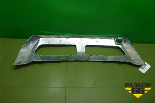 Накладка переднего бампера (A1668808540) для Mercedes Benz ML-Klass W166 c 2011г (МЛ)