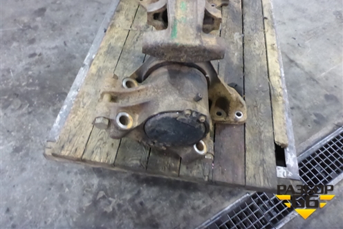 Траверса (межосевая) для Isuzu Giga (C-series) с 1994-2015г (Гига)