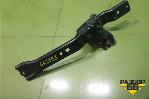 Кронштейн передней панели центральный (после 2015г) (5208542050) для Toyota Rav-4 с 2012-2019г (Рав 4)