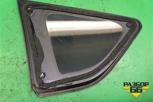 Стекло глухое правое (6271042310) для Toyota Rav-4 с 2012-2019г (Рав 4)