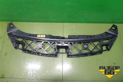 Кронштейн переднего бампера центральный (A1188854500) для Mercedes Benz CLA C118 с 2019г (ЦЛА)