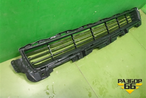 Решетка в передний бампер центральная (до 2013г) (5311260090) для Toyota Land Cruiser Prado(150) с 2009г (Ленд Крузер Прадо)