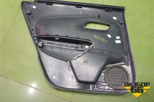 Обшивка двери задней правой под электрику (6RU867212C) для Volkswagen Polo (седан) с 2010г (Поло)