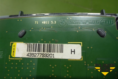 Плафон салонный задний (43927793201) для BMW 3-серия F30/F31 с 2011г