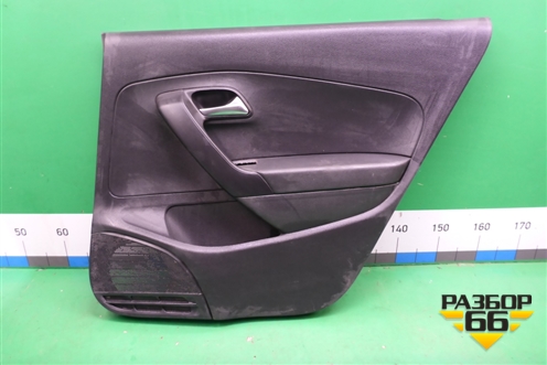 Обшивка двери задней правой под электрику (6RU867212C) для Volkswagen Polo (седан) с 2010г (Поло)