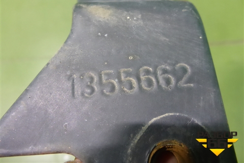 Кронштейн солнцезащитного козырька (боковой) (1355662) для Scania 5 P Series с 2004-2016г