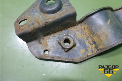 Кронштейн солнцезащитного козырька (боковой) (1355661) для Scania 5 P Series с 2004-2016г