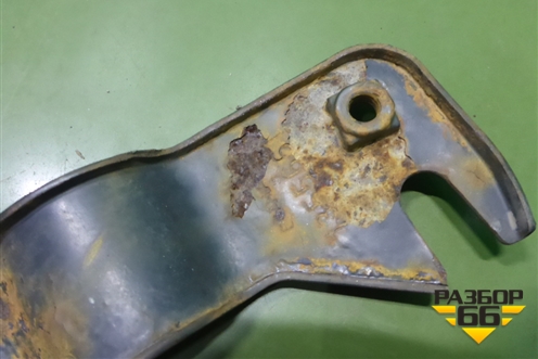 Кронштейн солнцезащитного козырька (боковой) (1355661) для Scania 5 P Series с 2004-2016г