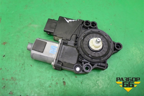 Моторчик стеклоподъёмника передний правый (82460A2010) для Kia Ceed с 2012-2018г (Сид 2)