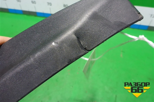 Брызговик задний правый (30744144) для Volvo XC70 с 2007г (ХС70)