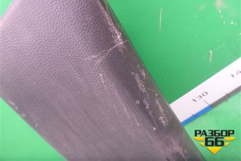 Обшивка стойки центральная нижняя правая (MR444208) для Mitsubishi Lancer-9  с 2003-2008г (Лансер)