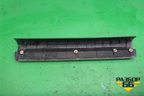 Накладка порога внутренняя переднего левого (MR417191) для Mitsubishi Lancer-9  с 2003-2008г (Лансер)