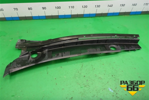 Решетка стеклоочистителей левая (MR533285) для Mitsubishi Lancer-9  с 2003-2008г (Лансер)