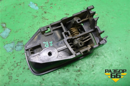 Ручка внутренняя двери задней правой для Mitsubishi Lancer-9  с 2003-2008г (Лансер)