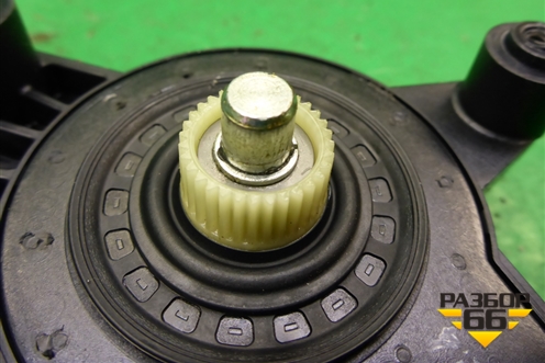 Моторчик стеклоподъёмника задний левый (3U0959811) для Skoda Superb с 2001-2008г (Суперб)