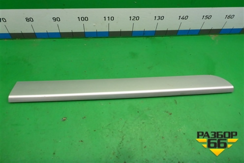 Накладка двери задней правой (нижняя) для Skoda Superb с 2001-2008г (Суперб)