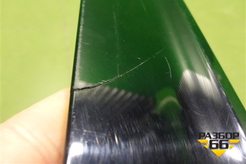 Спойлер на дверь багажника (правый на стекло) (4M0854872A) для Audi Q7 c 2015г (Ку 7)