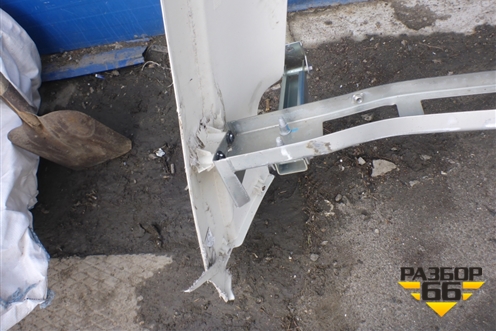 Спойлер кабины (верхний передняя часть) (1876013) для DAF XF 106 с 2013г (ХФ)