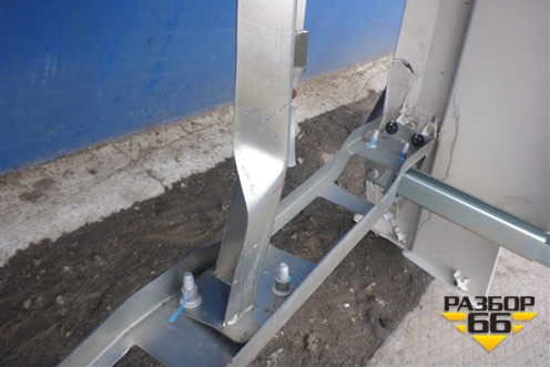 Спойлер кабины (верхний передняя часть) (1876013) для DAF XF 106 с 2013г (ХФ)