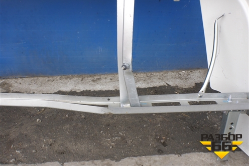 Спойлер кабины (верхний передняя часть) (1876013) для DAF XF 106 с 2013г (ХФ)