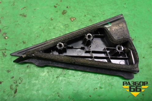 Накладка двери задней левой (уголок седан) (838304X000) для Kia Rio с 2011-2016г (Рио 3)