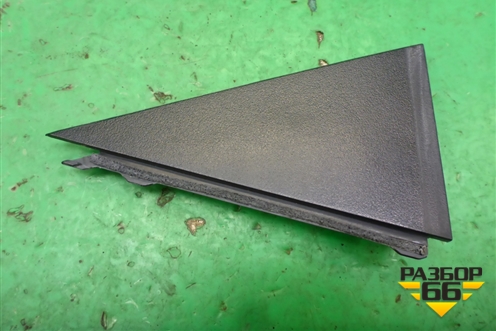 Накладка двери задней правой (уголок седан) (838404X000) для Kia Rio с 2011-2016г (Рио 3)