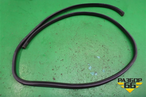 Уплотнитель двери передней левой для Kia Rio с 2011-2016г (Рио 3)